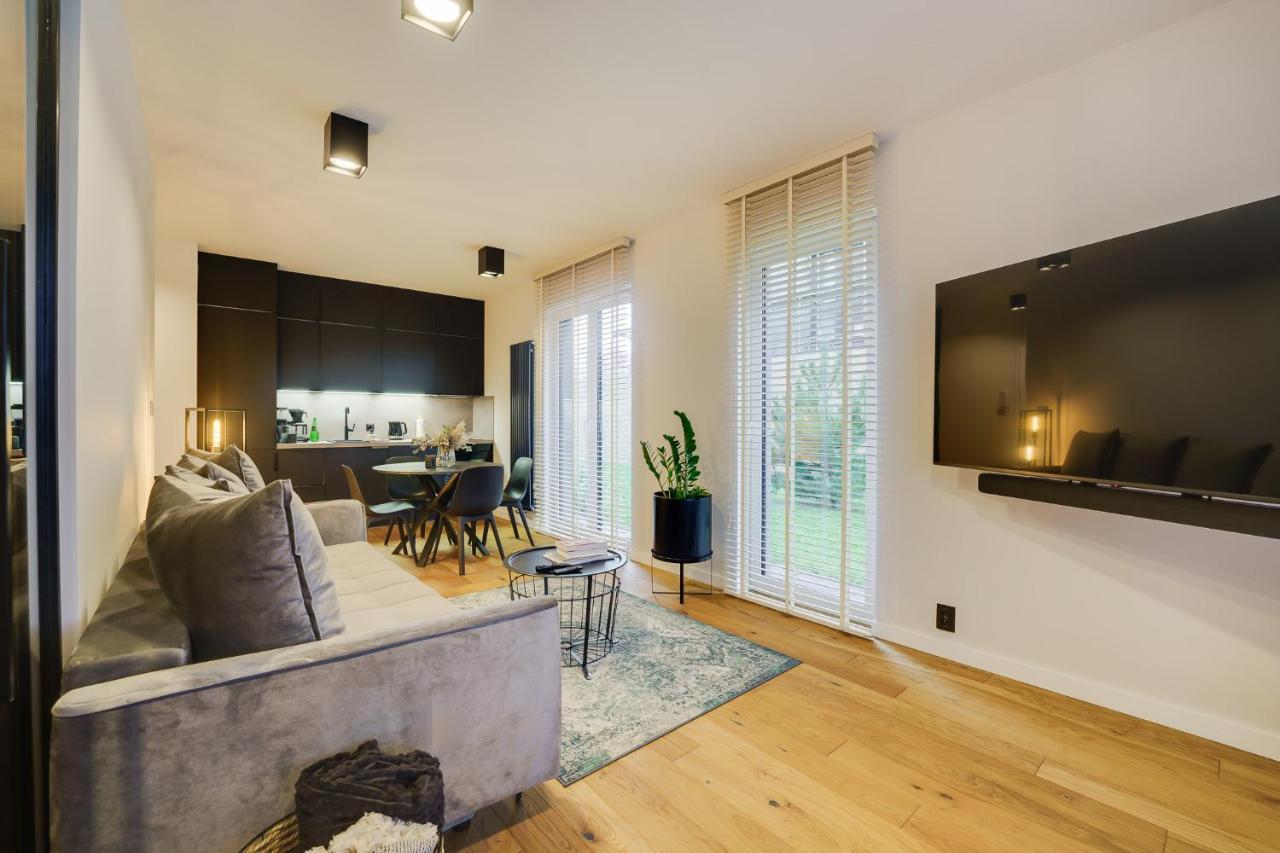 Apartament Deluxe Black Orchid Baltic Concept דז'ווירז'ינו מראה חיצוני תמונה